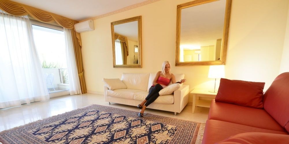 فندق ريليه دو لاك ديسينسانو ديل غاردا المظهر الخارجي الصورة